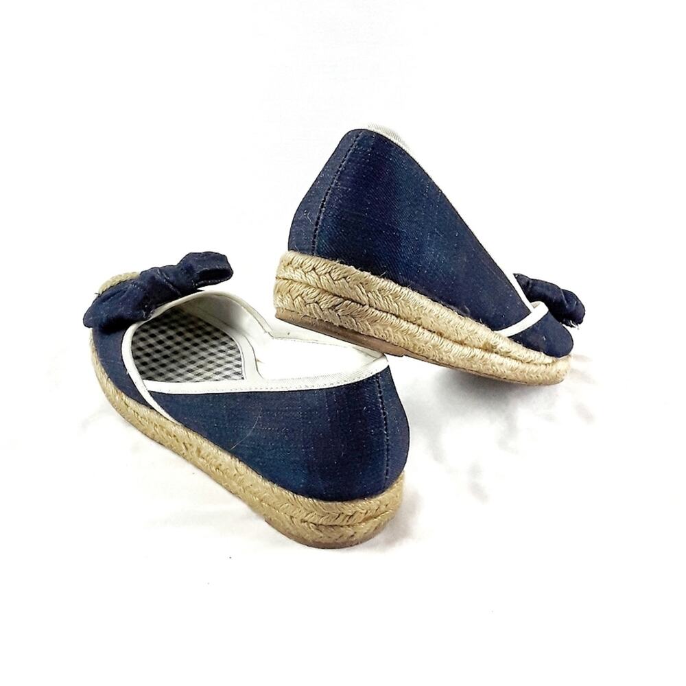 LIZ & CO Denim Wedge Espadrilles Flats Size 8.5M Bow Preppy Coastal Nautical - Picture 3 of 9